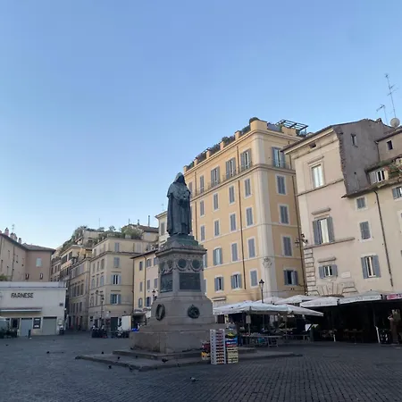 Campo De' Fiori Eleonorhouse アパート ローマ